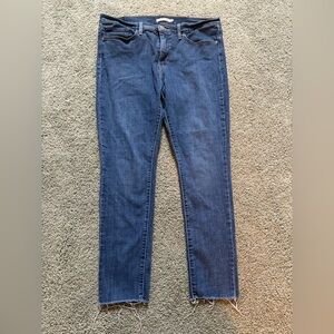 Levi’s 311 Shaping Skinny Jeans Womens Size 33 Raw Hem Mid Rise Stretch Denim
